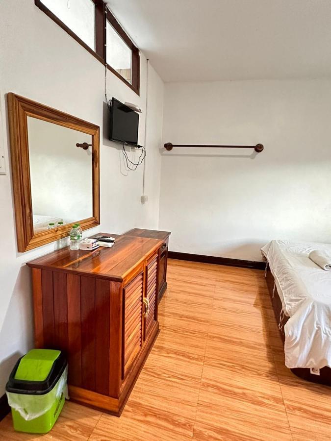 Vang Vieng Global Hostel 외부 사진