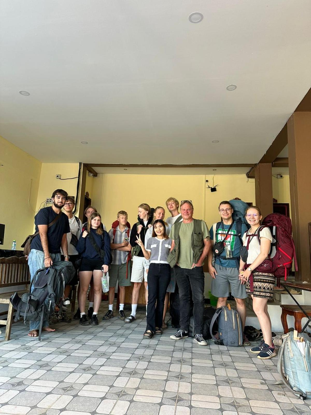 Vang Vieng Global Hostel 외부 사진