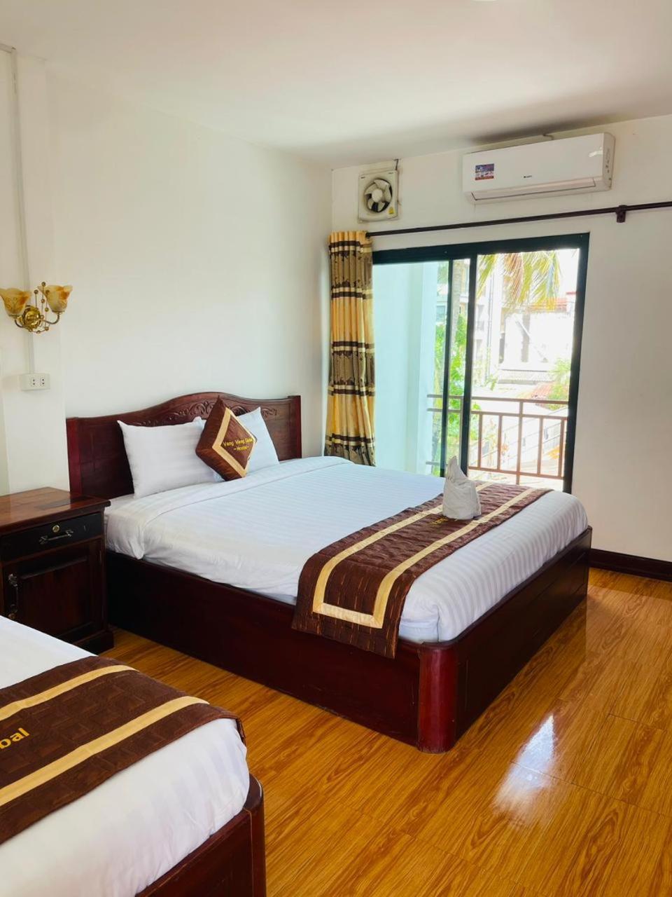 Vang Vieng Global Hostel 외부 사진