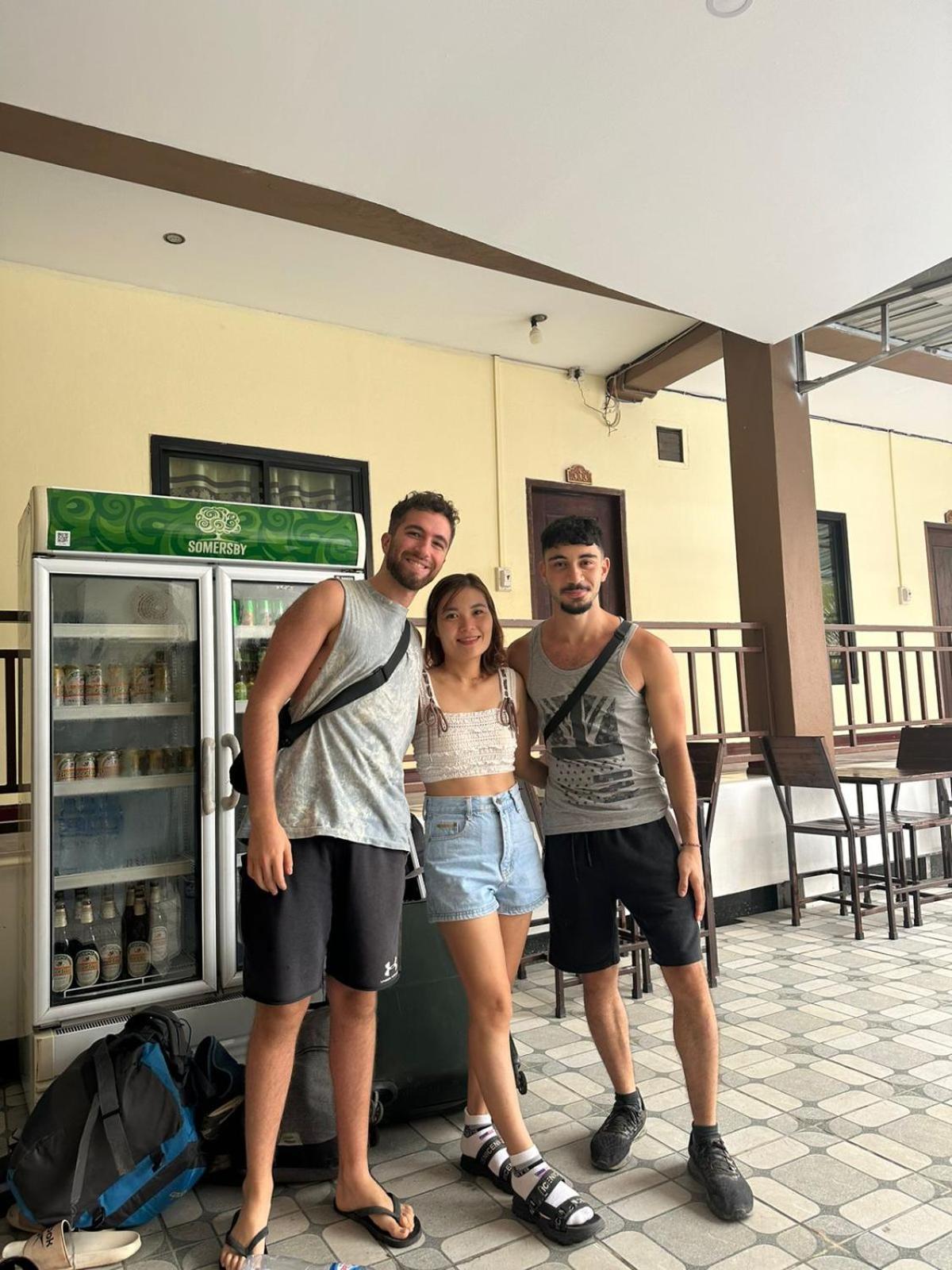 Vang Vieng Global Hostel 외부 사진